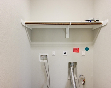 5314 Silver Ledge Drive - Photo Thumbnail 16