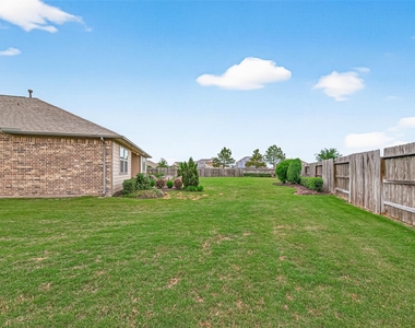 26102 Lazywaters Drive - Photo Thumbnail 34