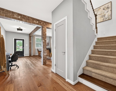 26102 Lazywaters Drive - Photo Thumbnail 8