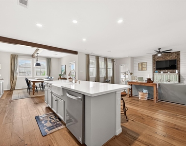 26102 Lazywaters Drive - Photo Thumbnail 14