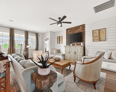26102 Lazywaters Drive - Photo Thumbnail 9