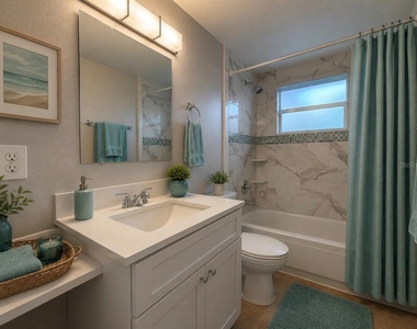 514 Winham Street - Photo Thumbnail 9