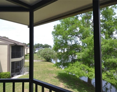 284 Woodlake Wynde - Photo Thumbnail 18