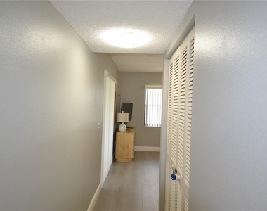 284 Woodlake Wynde - Photo Thumbnail 25