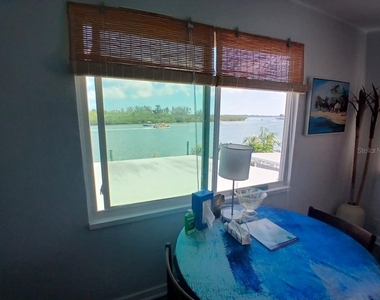18213 Gulf Boulevard - Photo Thumbnail 1