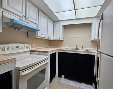 7602 Powhatan Avenue W - Photo Thumbnail 4