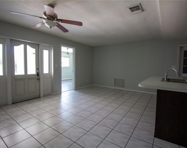 10760 62nd Avenue - Photo Thumbnail 5