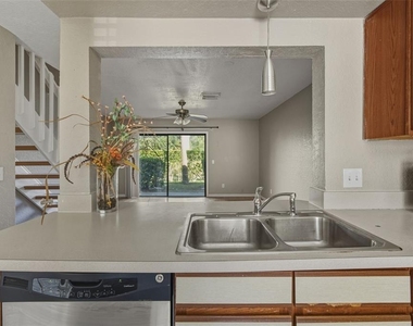 16545 Lake Brigadoon Circle - Photo Thumbnail 7