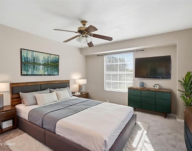16545 Lake Brigadoon Circle - Photo Thumbnail 15