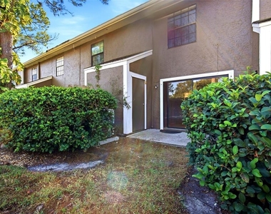 16545 Lake Brigadoon Circle - Photo Thumbnail 28