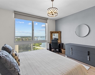 331 Cleveland Street - Photo Thumbnail 17