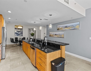331 Cleveland Street - Photo Thumbnail 8