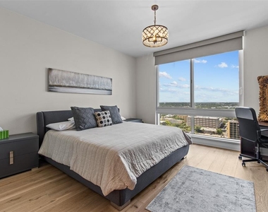 331 Cleveland Street - Photo Thumbnail 14