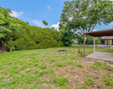 1301 Mandarin Drive - Photo Thumbnail 2