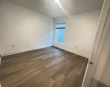 590 Sunlit Coral Street - Photo Thumbnail 19