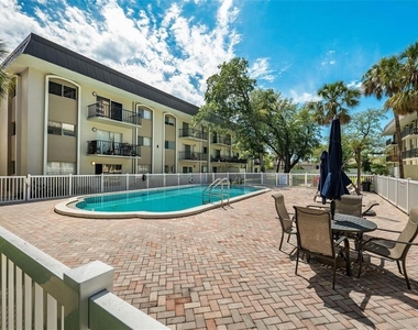 4610 W Gray Street - Photo Thumbnail 25