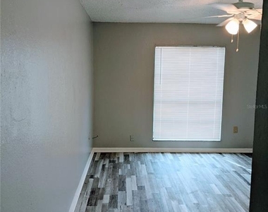 5327 Baldock Avenue - Photo Thumbnail 18