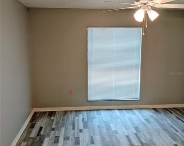 5327 Baldock Avenue - Photo Thumbnail 9