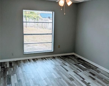 5327 Baldock Avenue - Photo Thumbnail 19