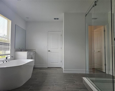 18271 Pearl View Place - Photo Thumbnail 35