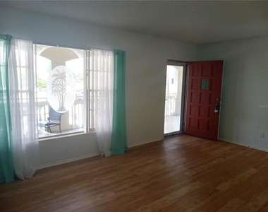 2331 Finlandia Lane - Photo Thumbnail 5
