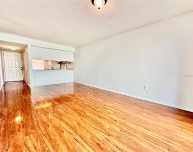 5024 Terrace Palms Circle - Photo Thumbnail 5