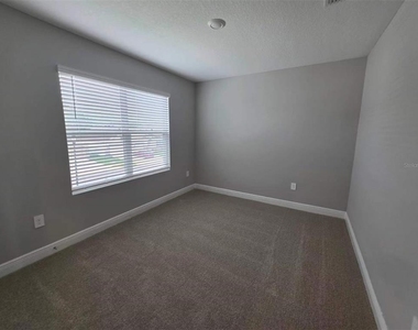 2212 Sienna Spruce Street - Photo Thumbnail 22