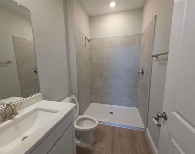 2212 Sienna Spruce Street - Photo Thumbnail 16