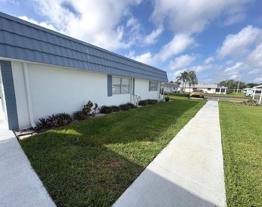 1901 Andover Way - Photo Thumbnail 2