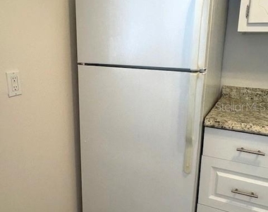 1901 Andover Way - Photo Thumbnail 12