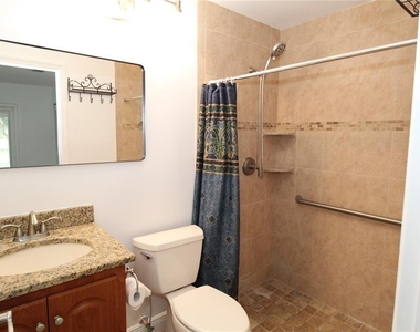 2202 Clubhouse Drive - Photo Thumbnail 20
