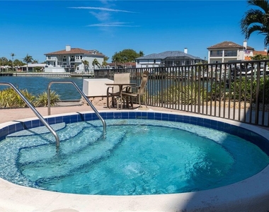 105 Island Way - Photo Thumbnail 36