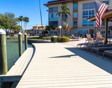 105 Island Way - Photo Thumbnail 40