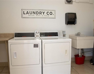 105 Island Way - Photo Thumbnail 28