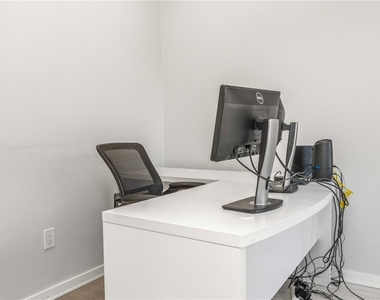 105 Island Way - Photo Thumbnail 26
