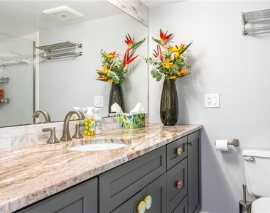 105 Island Way - Photo Thumbnail 24
