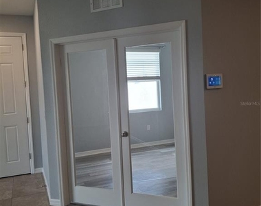 7891 Stonebrook Circle - Photo Thumbnail 15