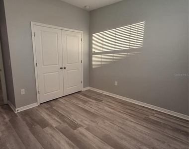 7891 Stonebrook Circle - Photo Thumbnail 27
