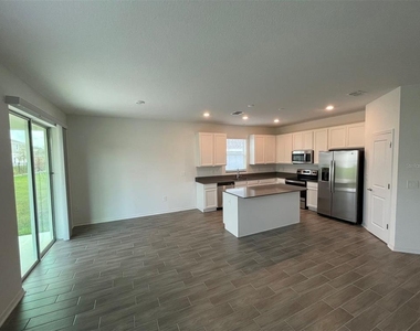 660 Tanaro Lane - Photo Thumbnail 14