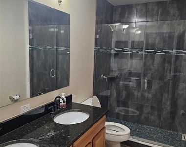 551 Stonewall Avenue - Photo Thumbnail 12