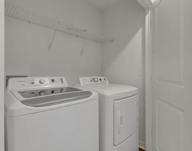 1513 Mirabella Circle - Photo Thumbnail 12