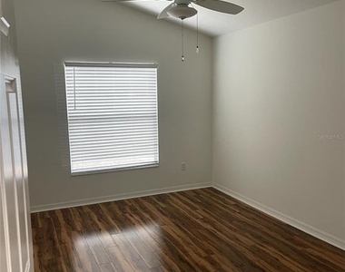 2614 Dartford Terrace - Photo Thumbnail 17