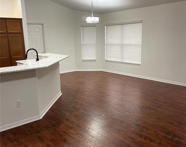 2614 Dartford Terrace - Photo Thumbnail 18