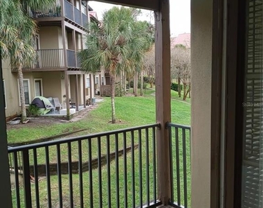216 Afton Square - Photo Thumbnail 21