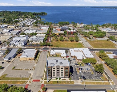 100 N Dewey Street - Photo Thumbnail 21