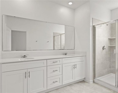 7428 Stone Creek Trail - Photo Thumbnail 35
