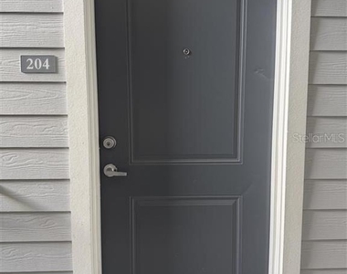 541 Academy Drive - Photo Thumbnail 1