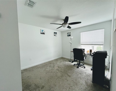 11498 Rhyme Avenue - Photo Thumbnail 14