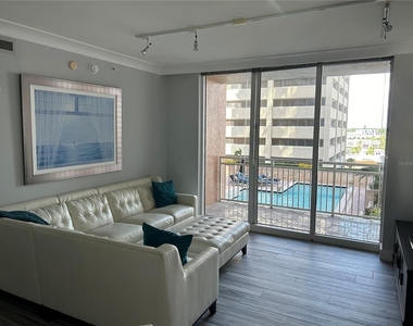 1350 Main Street - Photo Thumbnail 4