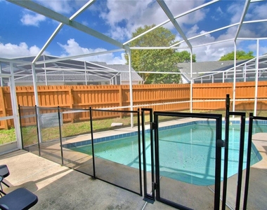 2935 Dickens Circle - Photo Thumbnail 47